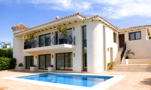 Frontline golf villa for sale in Marbella - Costa del Sol 