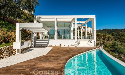 For Sale: Contemporary Villa at a gated Country Club in Marbella - Benahavis. Back on the market and reduced in price. 25951