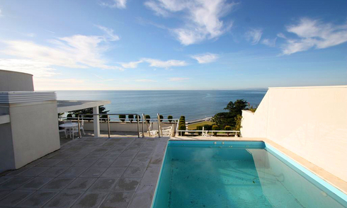 Estepona New Golden Mile for sale: beachfront penthouse 