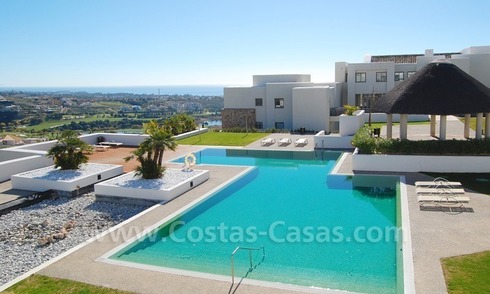 Bargain! Modern style luxury apartment for sale, golf resort, Marbella - Benahavis 