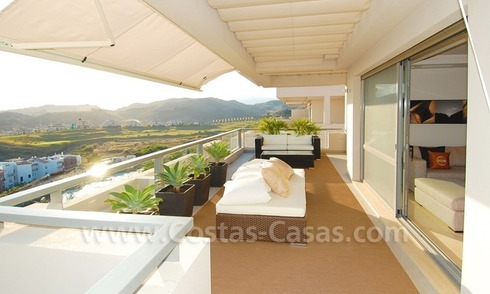 Modern luxury golf penthouse for sale, Marbella - Benahavis 