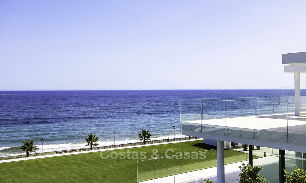 Exclusive New, Modern Beachfront Apartments for sale, New Golden Mile, Marbella - Estepona. Ready to move in. 18737