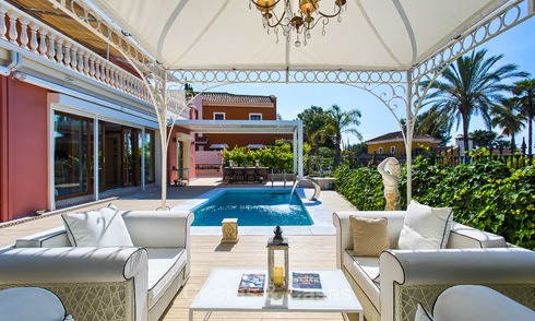 High end classical style luxury villa with sea views for sale on the Golden Mile, Marbella. 4589