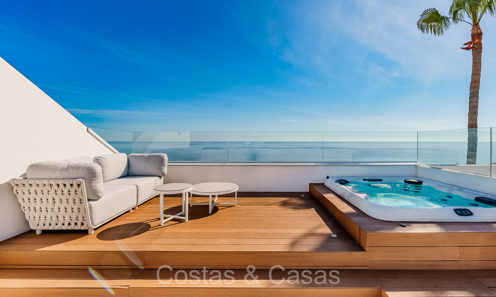 Unique ultra-modern beach front designer villa for sale, New Golden Mile, Marbella - Estepona. Ready to move in. 72238