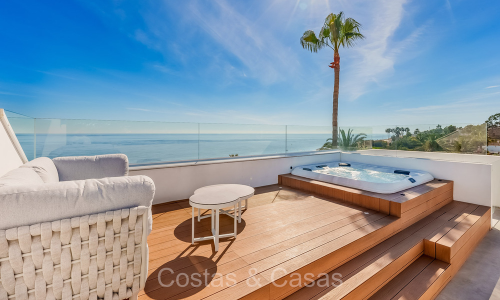 Unique ultra-modern beach front designer villa for sale, New Golden Mile, Marbella - Estepona. Ready to move in. 72239