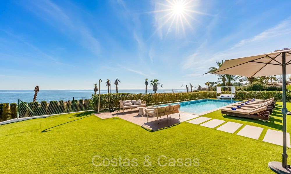 Unique ultra-modern beach front designer villa for sale, New Golden Mile, Marbella - Estepona. Ready to move in. 72251