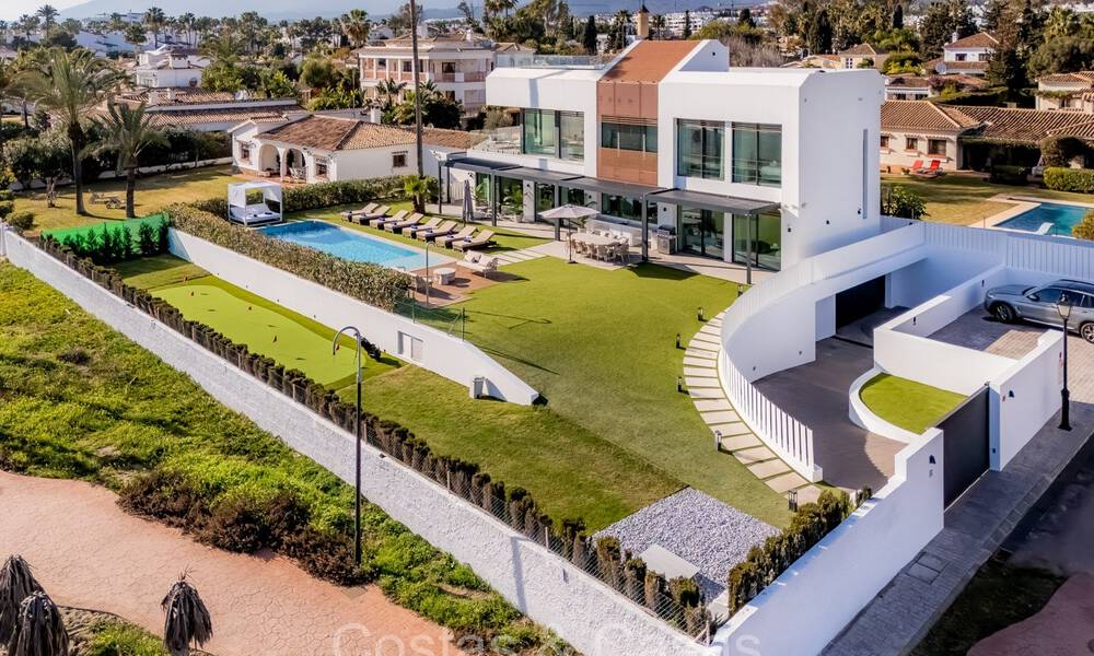 Unique ultra-modern beach front designer villa for sale, New Golden Mile, Marbella - Estepona. Ready to move in. 72279