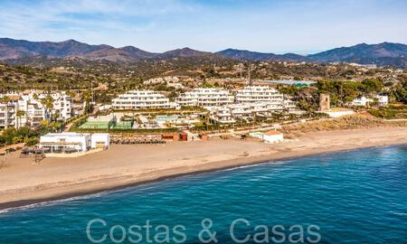 New luxury front line beach villa for sale in an exclusive complex, New Golden Mile, Marbella - Estepona 69819