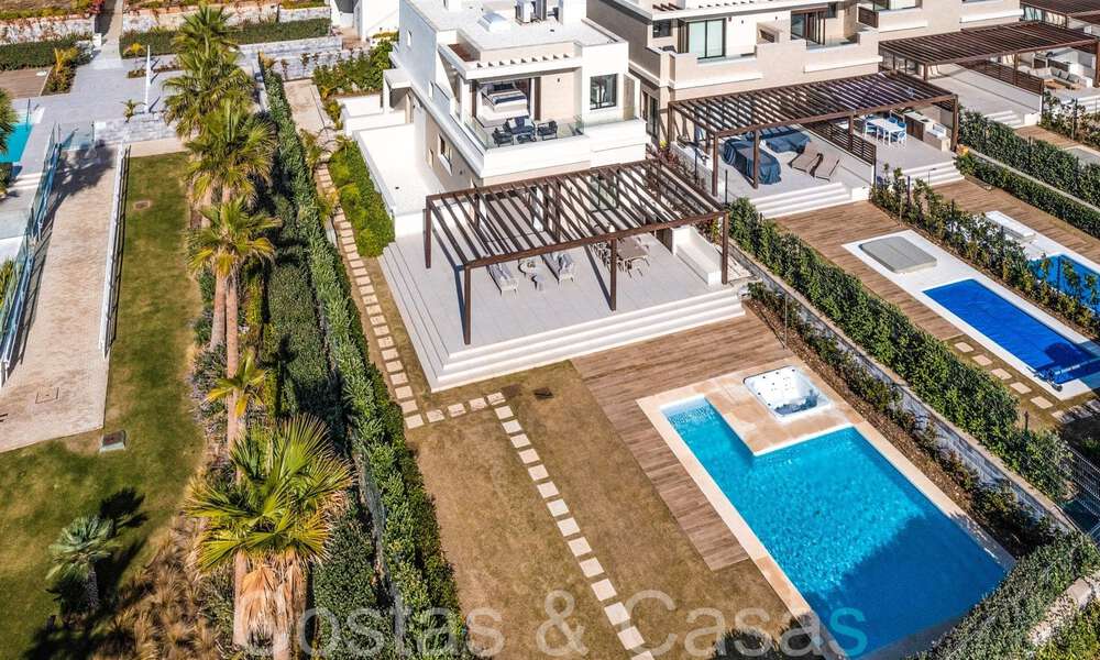 New luxury front line beach villa for sale in an exclusive complex, New Golden Mile, Marbella - Estepona 69821