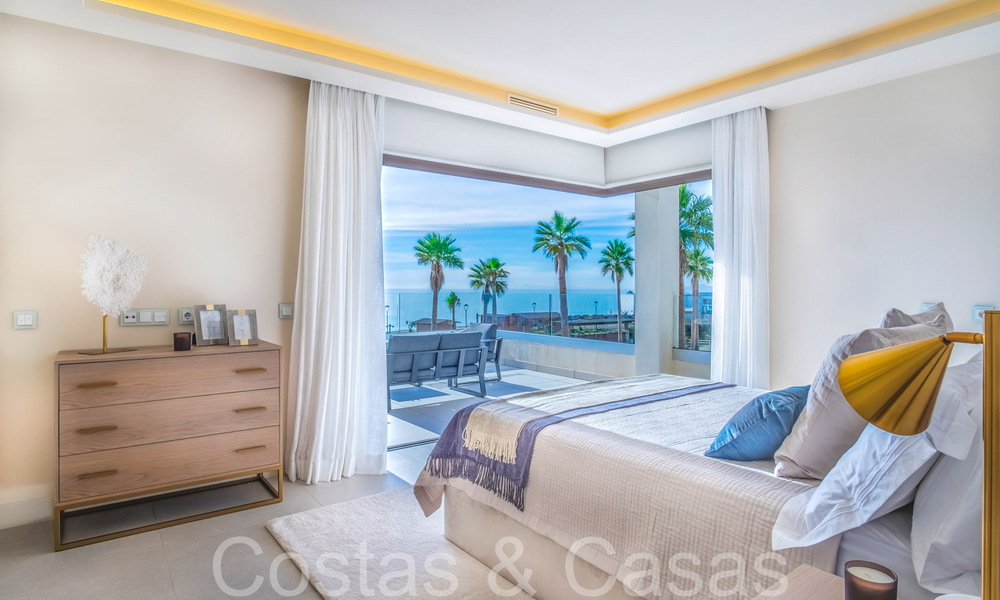 New luxury front line beach villa for sale in an exclusive complex, New Golden Mile, Marbella - Estepona 69830