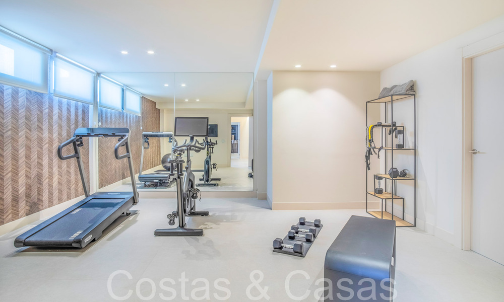 New luxury front line beach villa for sale in an exclusive complex, New Golden Mile, Marbella - Estepona 69839