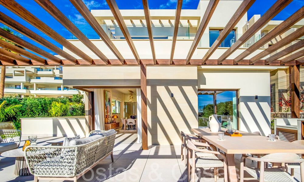 New luxury front line beach villa for sale in an exclusive complex, New Golden Mile, Marbella - Estepona 69851