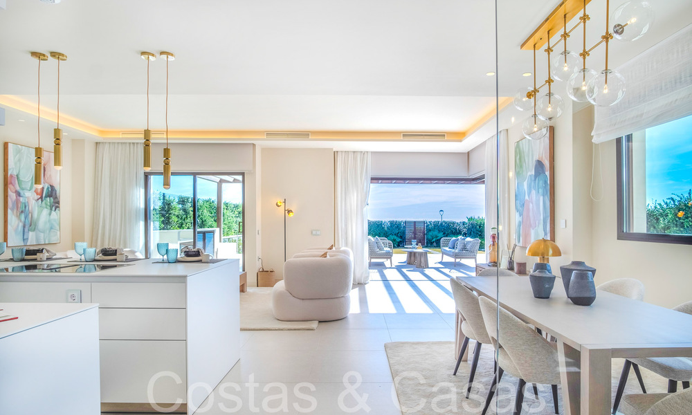 New luxury front line beach villa for sale in an exclusive complex, New Golden Mile, Marbella - Estepona 69857