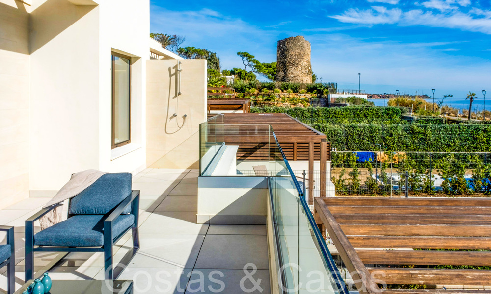 New luxury front line beach villa for sale in an exclusive complex, New Golden Mile, Marbella - Estepona 69863