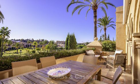 Bright and spacious penthouse for sale in a peaceful urbanisation next to a golf course, Marbella - Estepona 18160