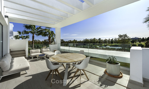 Modern penthouse apartment for sale, frontline golf, in Benahavis - Marbella 18554