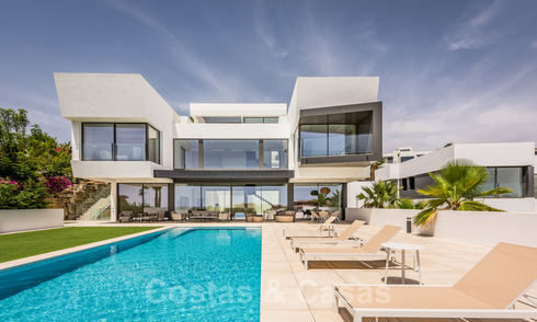 New impressive contemporary luxury villa for sale with stunning golf and sea views in Marbella - Benahavis 25799