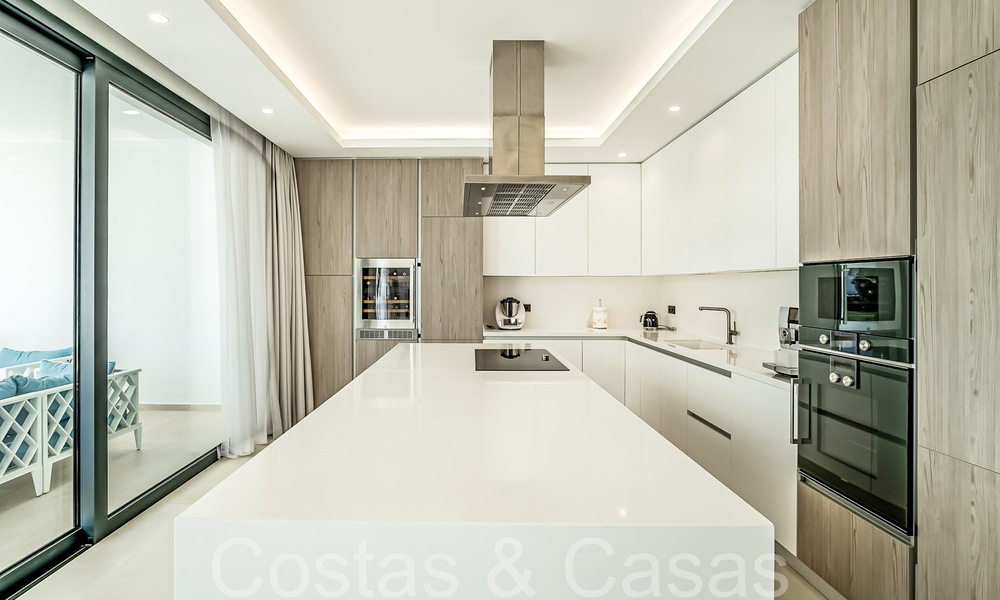 Ready to move in, new modern villa for sale in a five star golf resort in Marbella - Benahavis 71753