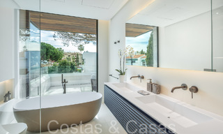 Modern new construction villa for sale, walking distance to the beach, beachside San Pedro de Alcantara, Marbella 71252 