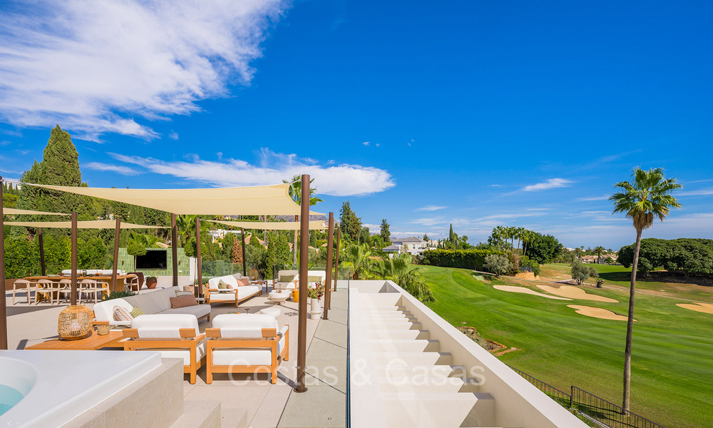 New, ultra-modern luxury villa for sale with architectural design, frontline golf Los Naranjos in Nueva Andalucia, Marbella 73111