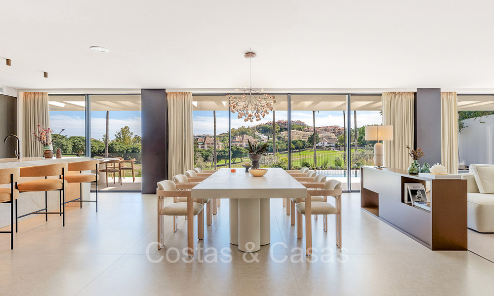 New, ultra-modern luxury villa for sale with architectural design, frontline golf Los Naranjos in Nueva Andalucia, Marbella 73115