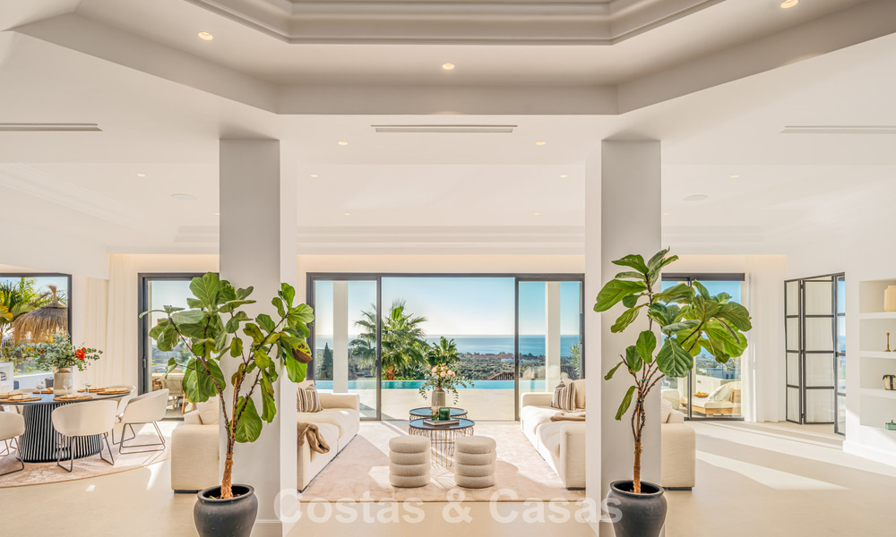 Exclusive designer villa with panoramic sea views for sale in the a five-star golf resort in Marbella - Benahavis 74788