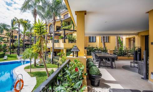 Luxury apartment for sale in exclusive second-line beach complex in Puerto Banus, Marbella 52135
