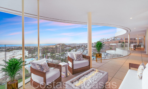 Prestigious, luxury apartment for sale with stunning sea, golf and mountain views in Marbella - Benahavis 70583