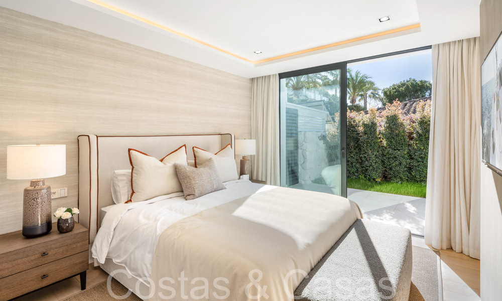 Sophisticated, Mediterranean single storey villa for sale just steps from the Las Brisas golf course in Nueva Andalucia, Marbella 67480