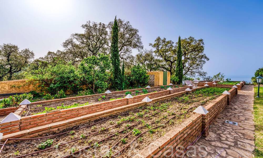 Magnificent Andalusian country estate for sale on an elevated plot of 5 hectares in the hills of East Marbella 67554