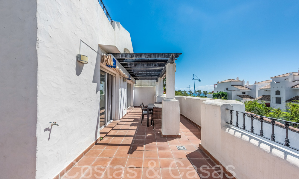 Beachside penthouse for sale within walking distance of the beach and centre in San Pedro, Marbella 67695