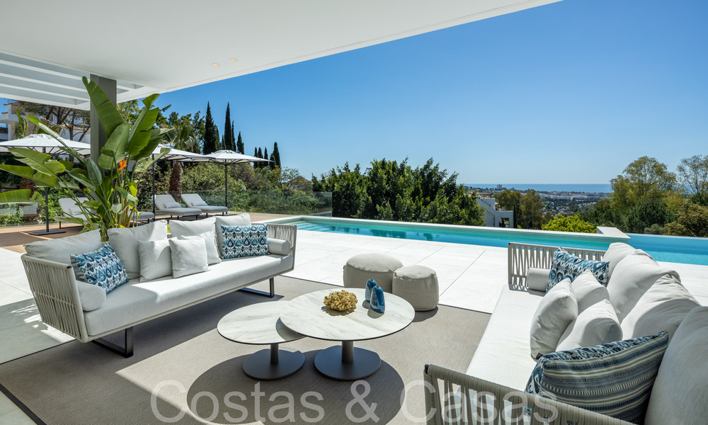 Ready to move in, modern luxury villa with unobstructed sea views for sale, located in La Quinta, Marbella - Benahavis 67769