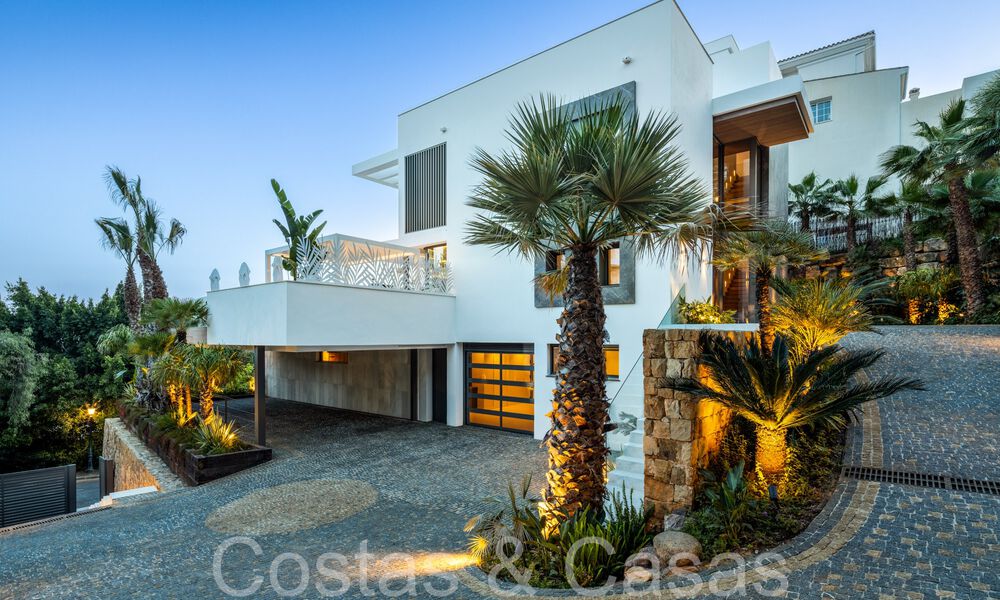 Ready to move in, modern luxury villa with unobstructed sea views for sale, located in La Quinta, Marbella - Benahavis 67776