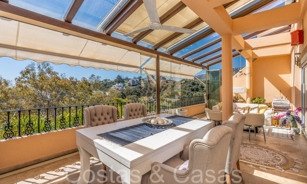 Spacious and bright duplex penthouse for sale located in Nueva Andalucia, Marbella 67981