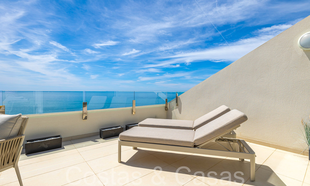 Luxurious, modern, duplex penthouse with panoramic sea views for sale in Benalmadena, Costa del Sol 68006