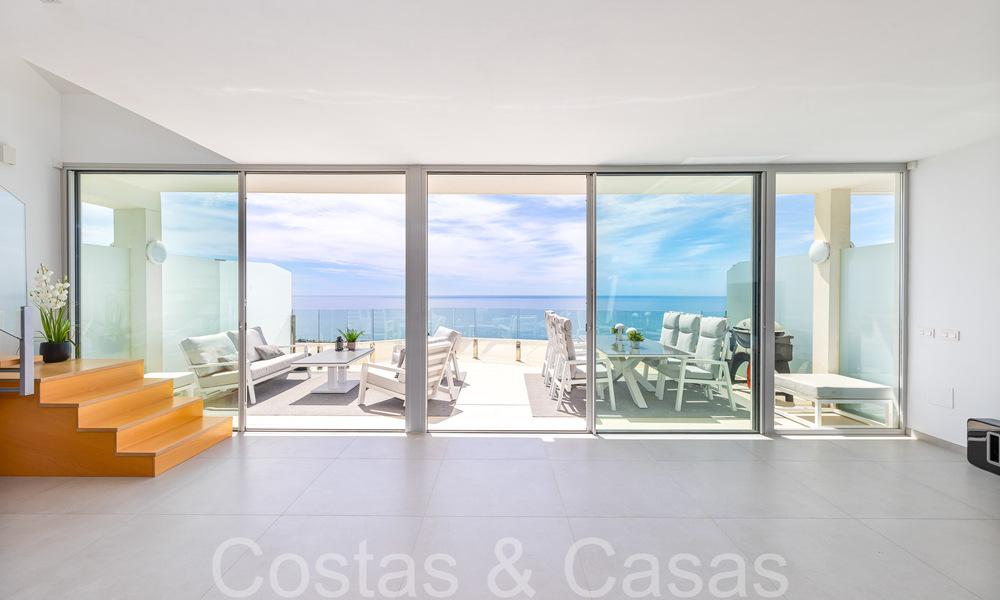 Luxurious, modern, duplex penthouse with panoramic sea views for sale in Benalmadena, Costa del Sol 68011