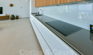 Luxurious, modern, duplex penthouse with panoramic sea views for sale in Benalmadena, Costa del Sol 68041 
