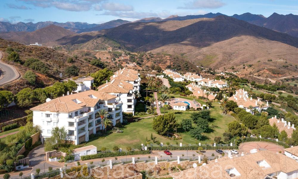 Elegant penthouse with beautiful views for sale in an exclusive golf resort in Mijas, Costa del Sol 68269