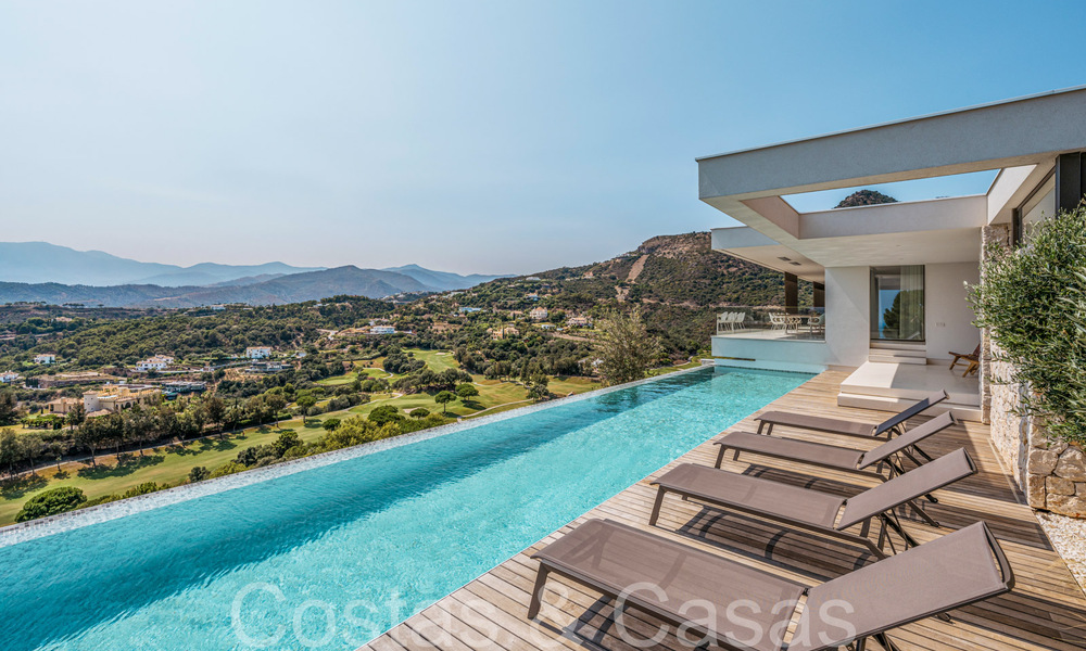 Stylish designer villa for sale in the exclusive Marbella Club Golf Resort in Benahavis - Marbella 68366