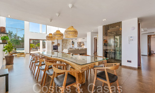 Ready to move, high-end designer villa for sale, frontline golf with sea views in Benahavis - Marbella 68427 