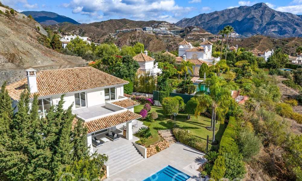 Ready to move in Mediterranean luxury villa for sale, on a first line golf in La Quinta, Benahavis - Marbella 68260