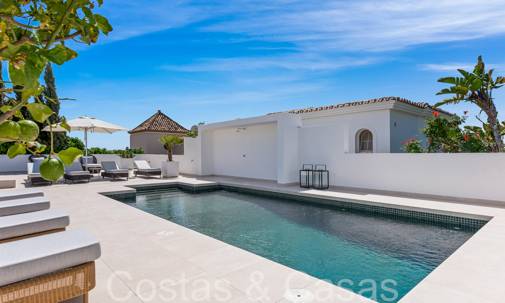 Ready to move in, chic Mediterranean luxury villa for sale, beachside east of Marbella centre 68648