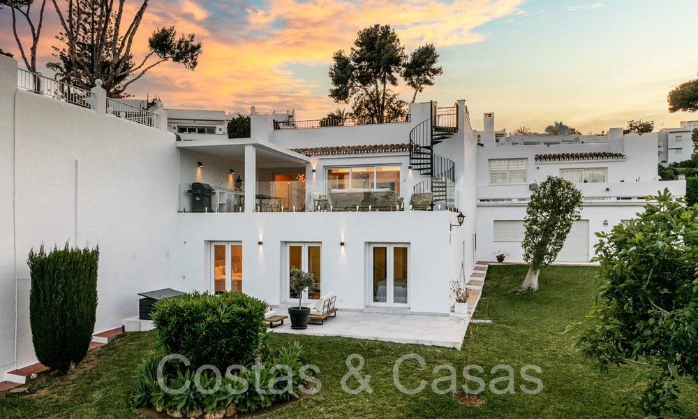 Superb townhouse for sale in the much-loved golf enclave of Aloha Golf, Nueva Andalucia, Marbella 68687