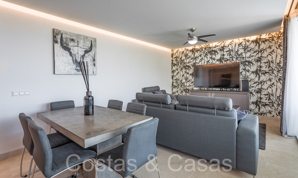 Ready to move in modern apartment for sale with panoramic views in exclusive Benahavis – Marbella 68526