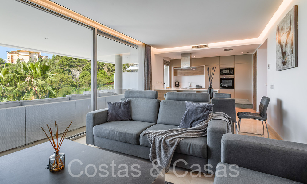 Ready to move in modern apartment for sale with panoramic views in exclusive Benahavis – Marbella 68528