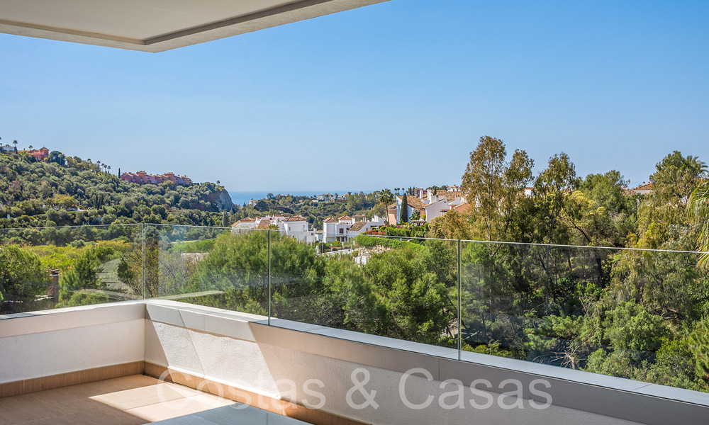 Ready to move in modern apartment for sale with panoramic views in exclusive Benahavis – Marbella 68532