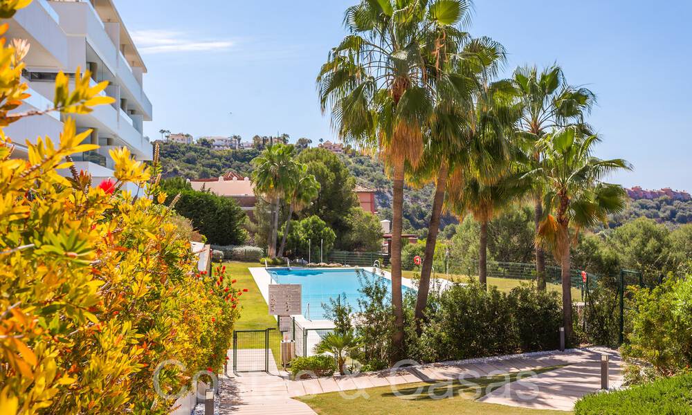 Ready to move in modern apartment for sale with panoramic views in exclusive Benahavis – Marbella 68537