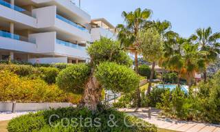 Ready to move in modern apartment for sale with panoramic views in exclusive Benahavis – Marbella 68538 