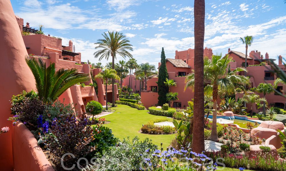 Luxurious 3 bedroom apartment for sale in a beach complex on the New Golden Mile between Marbella and Estepona 68746