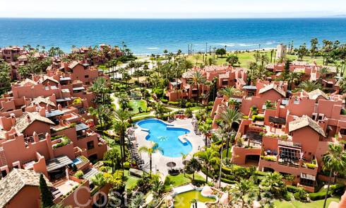 Luxurious 3 bedroom apartment for sale in a beach complex on the New Golden Mile between Marbella and Estepona 68768